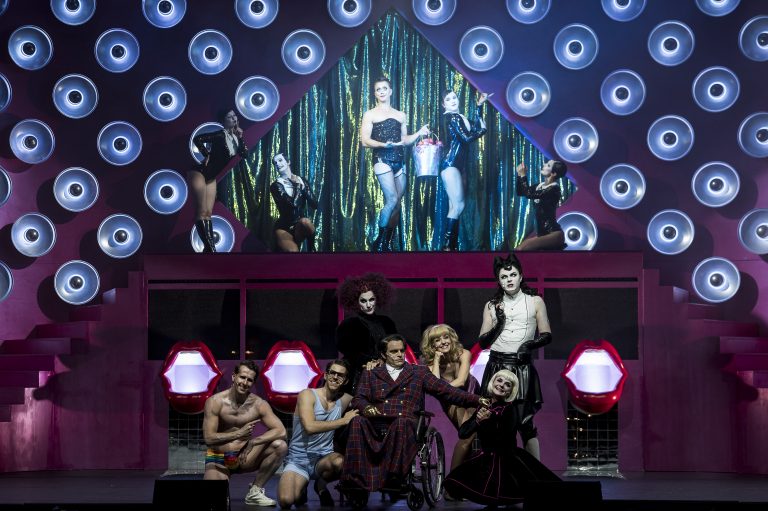 ‚RICHARD O’BRIEN’S THE ROCKY HORROR SHOW’, Inzenierung, Ausstattung, Licht: Sebastian Ritschel, Alter Schlachthof Dresden, Dresden, 09.06.2022. 
//Foto: Pawel Sosnowski www.pawelsosnowski.com